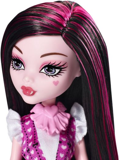Monster High, Draculaura, lalka podstawowa