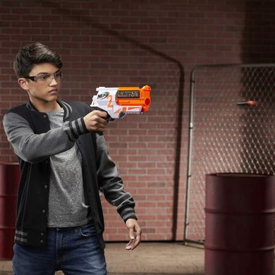 Nerf Ultra Two, wyrzutnia i 6 strzałek