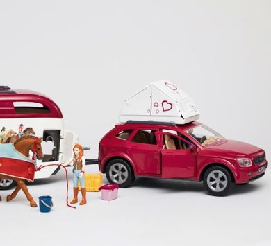 Schleich, Horse Club, Horse adventures z samochodem i przyczepą, zestaw z figurkami, 42535