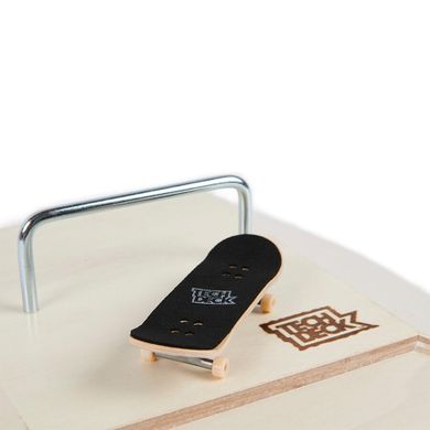 Tech Deck, drewniana rampa + deskorolka