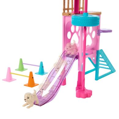 Barbie, Plac zabaw piesków + Stacie, zestaw z lalką i akcesoriami