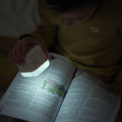 Cloud B, Cube B, Kosmos, lampka nocna