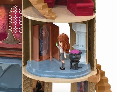 Harry Potter, Zamek Hogwart, zestaw z figurką Hermiony Granger
