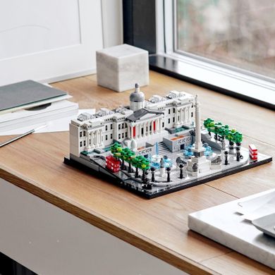 LEGO Architecture, Trafalgar Square, 21045