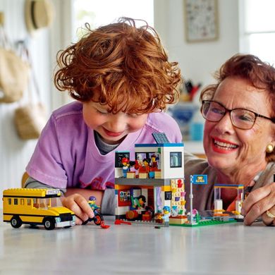LEGO City, Dzień w szkole, 60329