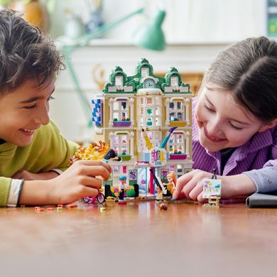 LEGO Friends, Szkoła artystyczna Emmy, 41711