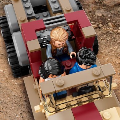 LEGO Jurassic World, Pościg za karnotaurem, 76941