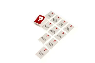 Lucrum Games, Podejrzani, gra strategiczna