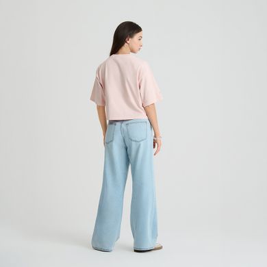 Różowy t-shirt o kroju cropp boxy NOWEAR