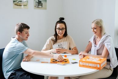 Trefl, Kto da więcej? Geek Out Int. Geek Out, gra pamięciowa