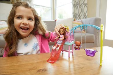 Barbie, Chelsea i huśtawka, zestaw do zabawy z lalką i akcesoriami
