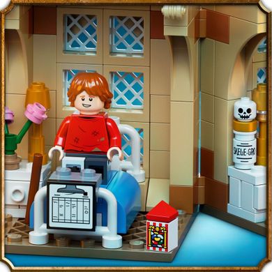 LEGO Harry Potter, Skrzydło szpitalne Hogwartu, 76398