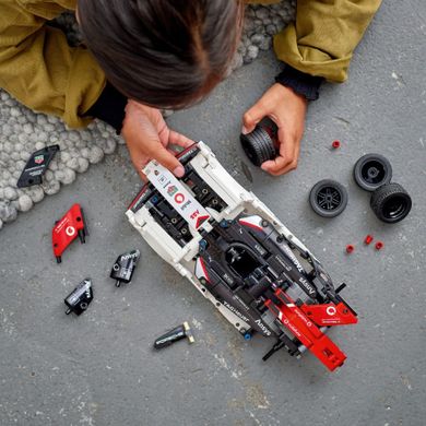LEGO Technic, Formula E Porsche 99X Electric, 42137