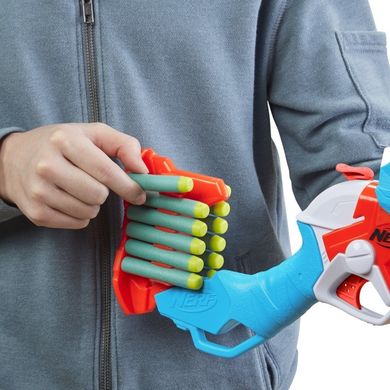 Nerf Dinosquad, Tricera-Blast, wyrzutnia i 12 strzałek