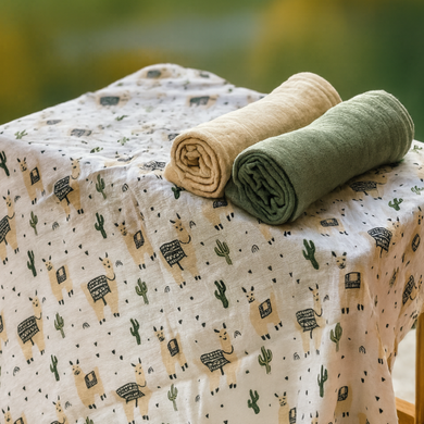 Petite&Mars, Moussy, zestaw pieluszek z muślinu bambusowego, Liama Vibes, 68-68 cm, 3 szt.