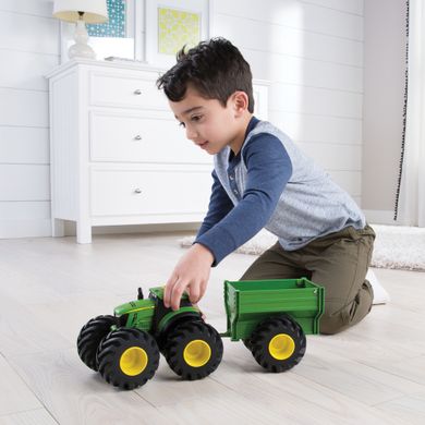 Tomy, John Deere, Monster, traktor z przyczepą, zabawka z światłem i dźwiękiem