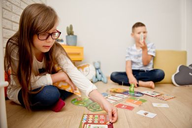 Zielona Sowa, Podaj łapę!, gra familijna