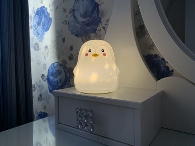 InnoGIO, GIO Penguin, silikonowa lampka z projektorem