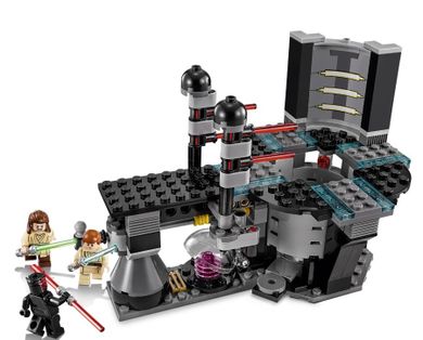 LEGO Star Wars, Pojedynek na Naboo, 75169