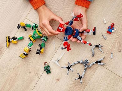 LEGO Super Heroes, Bitwa mechów Spider-mana i Doktora Octopusa, 76198