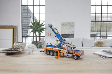LEGO Technic, Ciężki samochód pomocy drogowej, 42128
