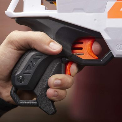 Nerf Ultra Two, wyrzutnia i 6 strzałek