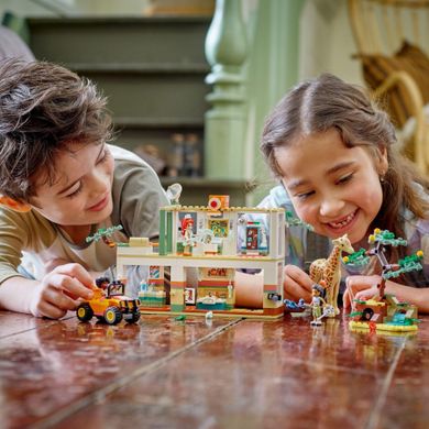 LEGO Friends, Mia ratowniczka dzikich zwierząt, 41717