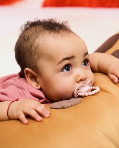 LUU Kids, smoczek pozycjonujący, Velvet Blush, 6m+