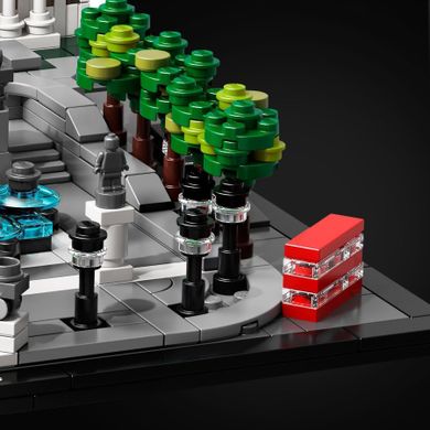 LEGO Architecture, Trafalgar Square, 21045