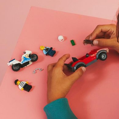 LEGO City, Motocykl policyjny - pościg za samochodem, 60392