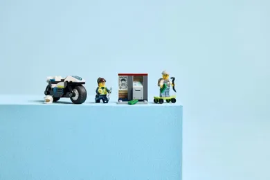 LEGO City, Pościg na motocyklu policyjnym, 60455