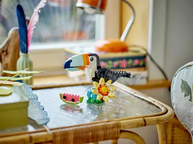 LEGO Creator 3 w 1, Dzikie zwierzęta: Tropikalny tukan, 31173