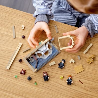 LEGO Harry Potter, Hogwart: pomyłka z eliksirem wielosokowym, 76386