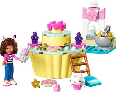 LEGO, Koci Domek Gabi, Pieczenie tortu z Łakotkiem, 10785