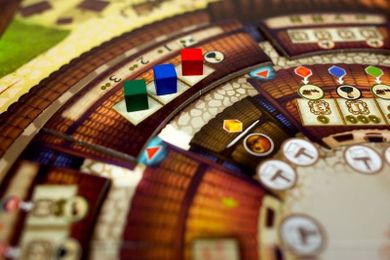 Lucrum Games, Rotunda, gra ekonomiczna