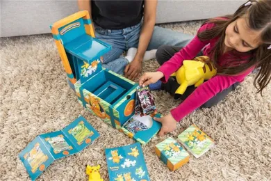 Pokemon TCG: Scarlet & Violet, Paldea Adventure Chest, gra karciana