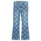 Jeansowe spodnie flare w kwiaty Cool Club