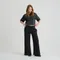 T-shirt crop boxy z bawełny czesanej NOWEAR