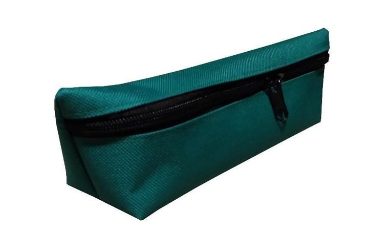 7R, piórnik szkolny, ciemnozielony