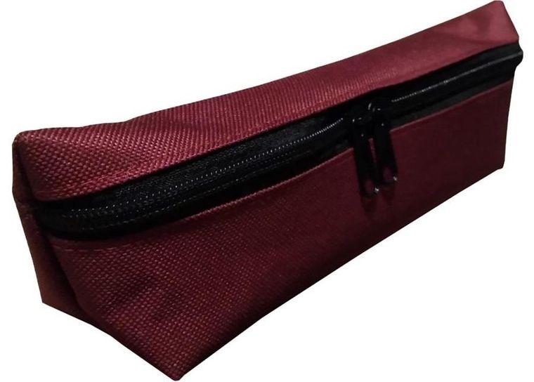 7R, piórnik szkolny, czerwony