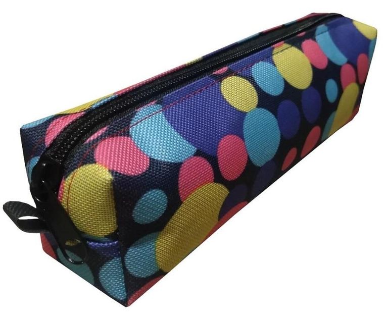 7R, piórnik szkolny, kropki