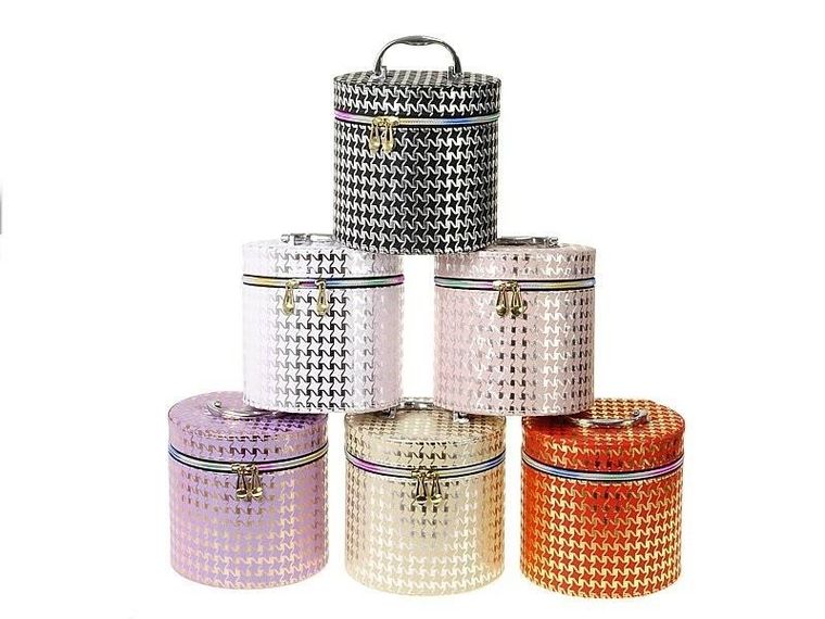 Adar, kuferek z lusterkiem na zamek, rozmiar M, 1 szt.