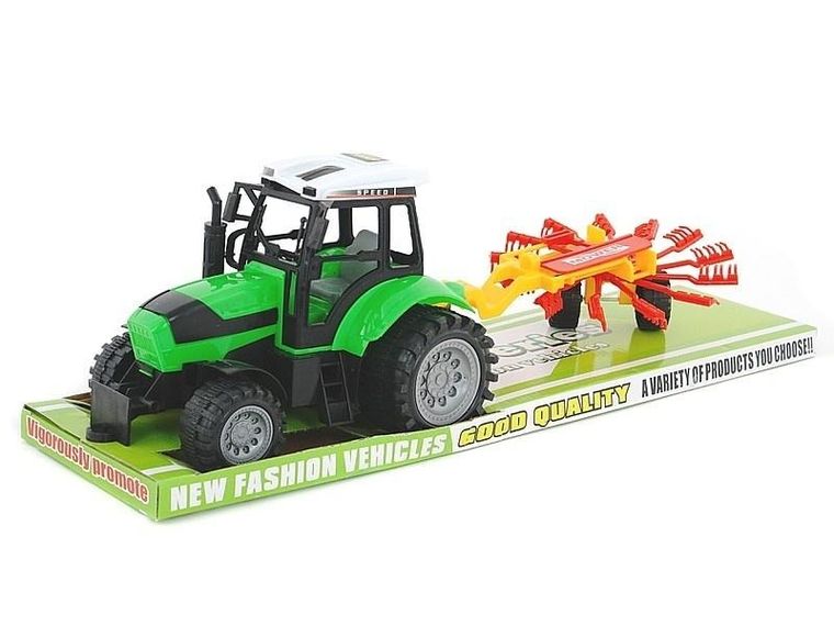 Adar, traktor z maszyną rolniczą napęd