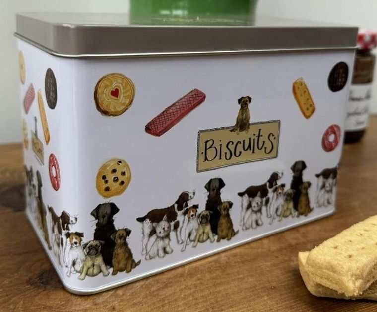 Alex Clark, puszka na ciastka, 6 psów