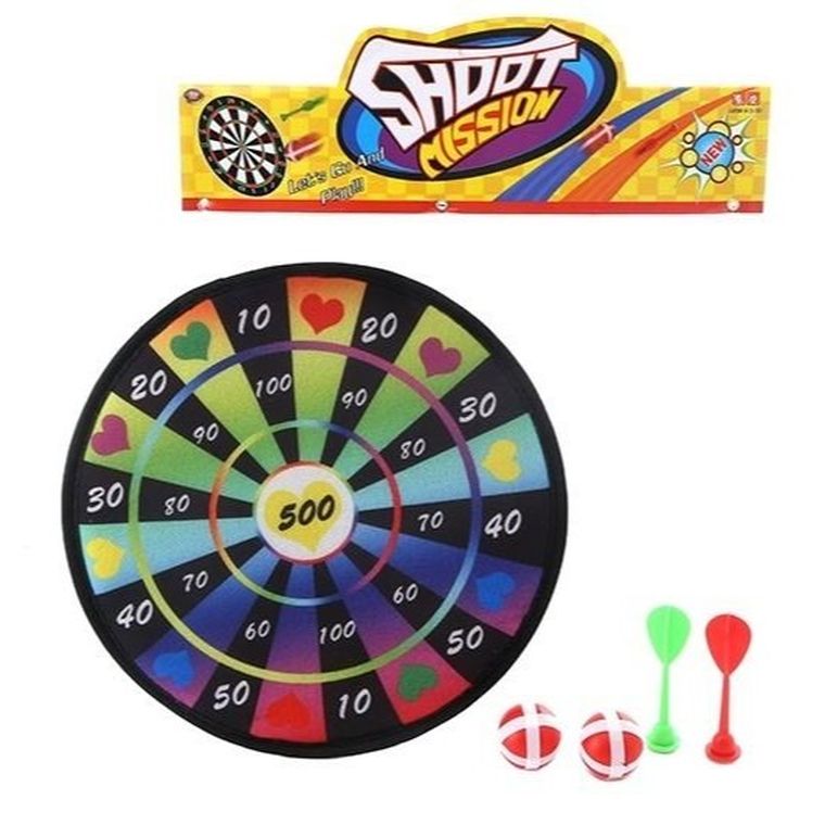 Artyk, dart, tarcza z rzutkami na rzep