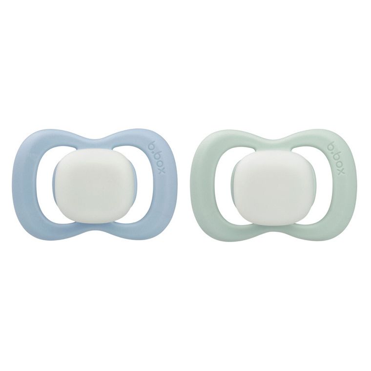 b.box, Glow in the dark, smoczek symetryczny, 0-6m, błękit/szałwia, 2 szt.