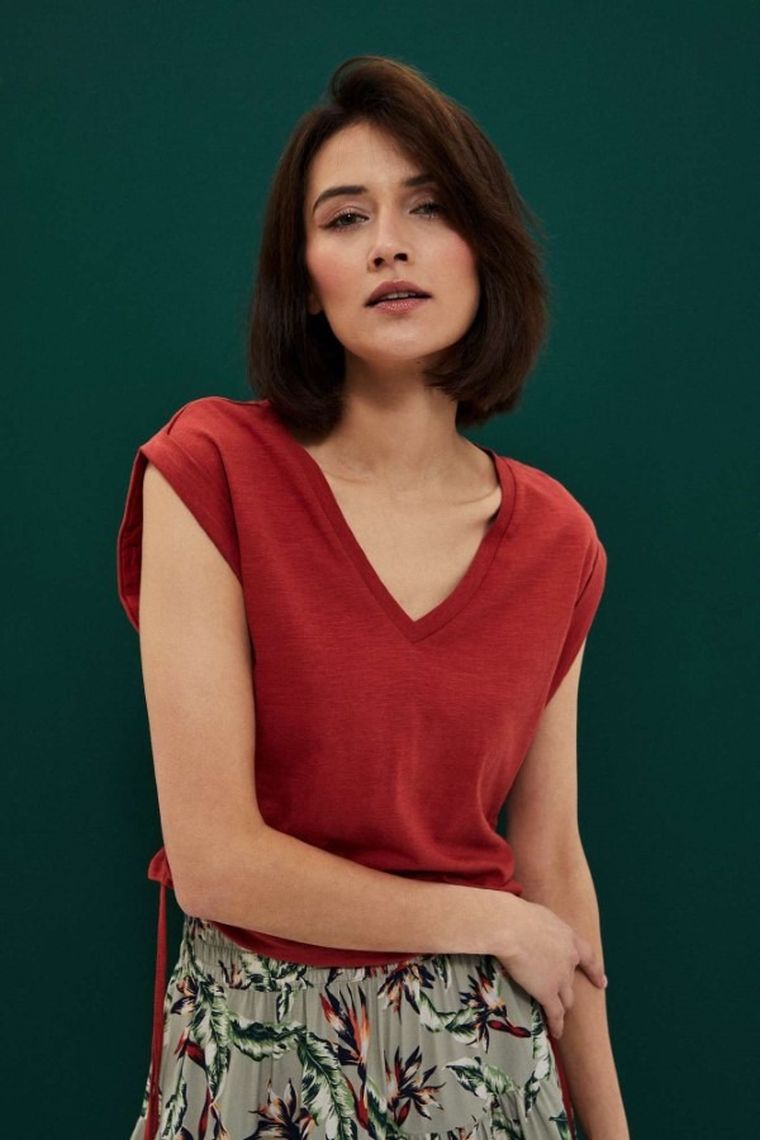 Bluzka damska z krótkim rękawem, czerwona, Moodo