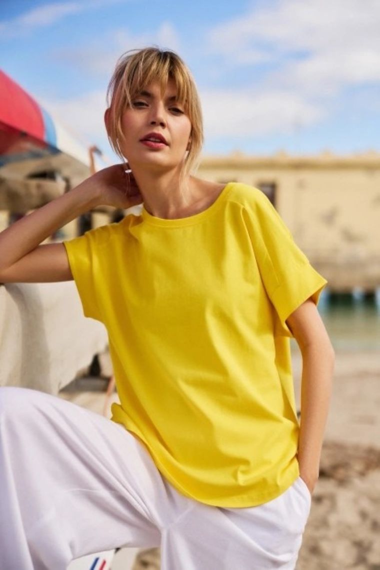 Bluzka damska z krótkim rękawem, żółta, Moodo