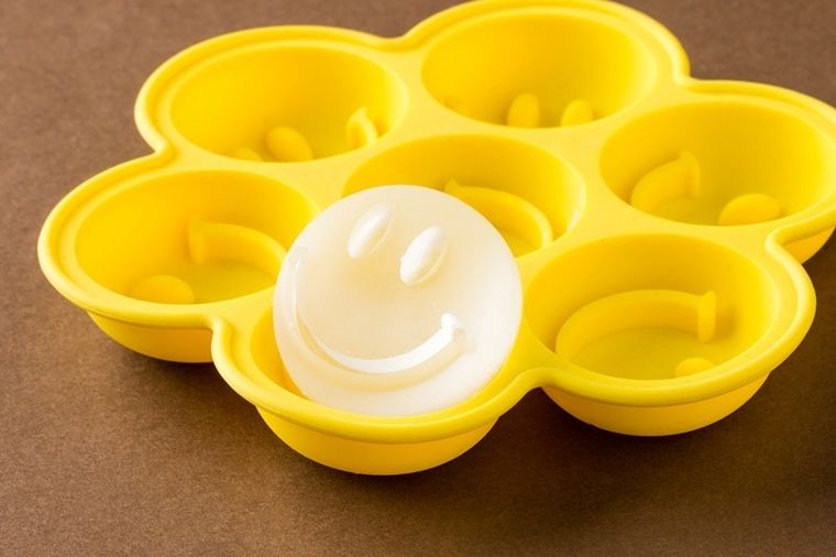 Buźka, foremka na lód