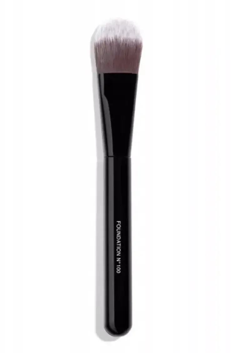 Chanel, Les Pinceaux Foundation Brush N°100, pędzel do makijażu twarzy